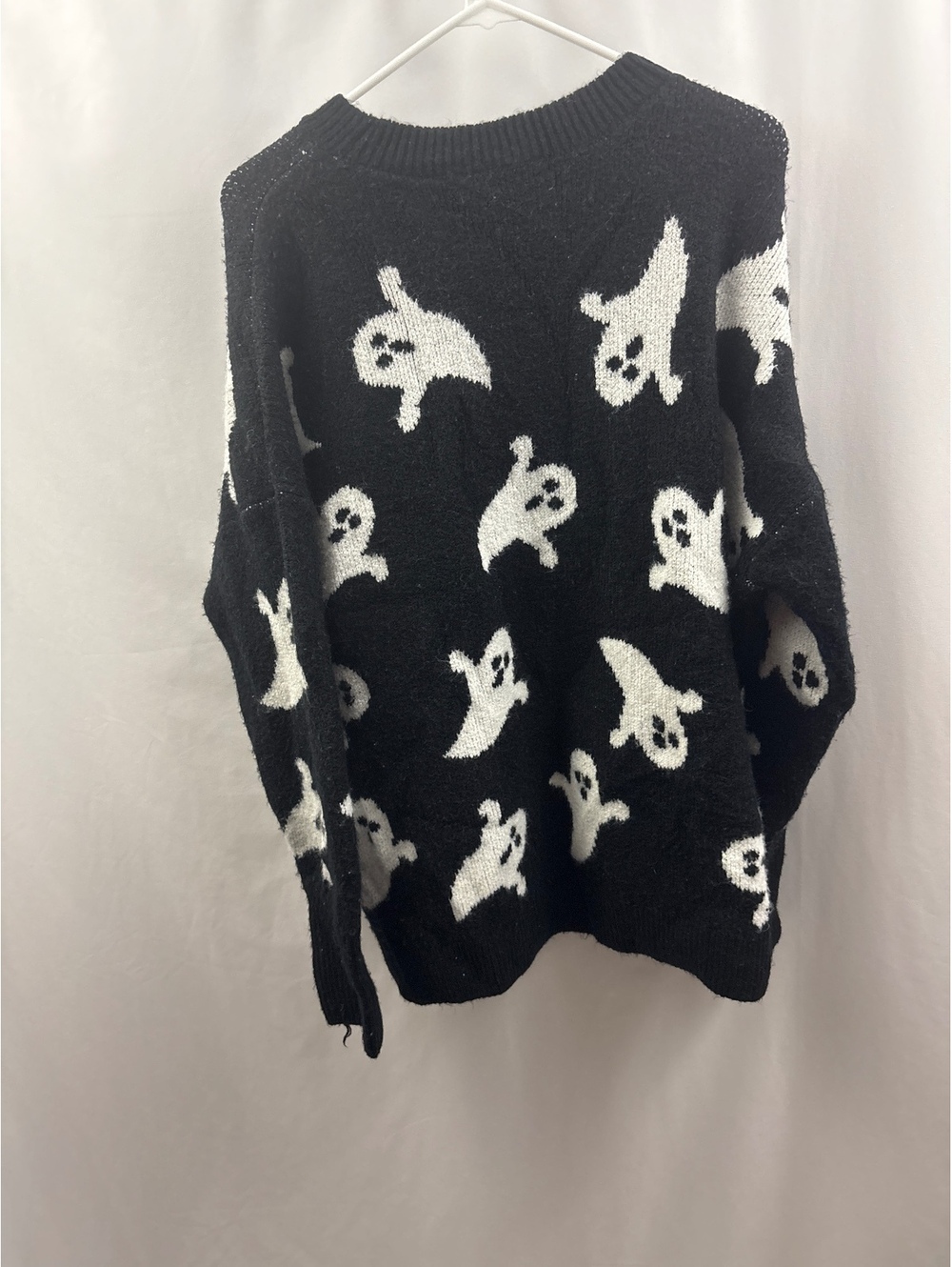 Vince Camuto Black White Ghost Womans Size XL Halloween Sweater - Picture 6 of 6